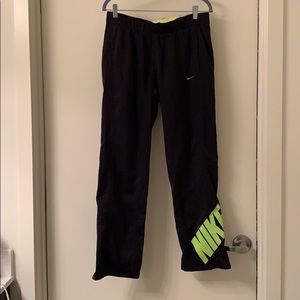 Black Nike sweat pants